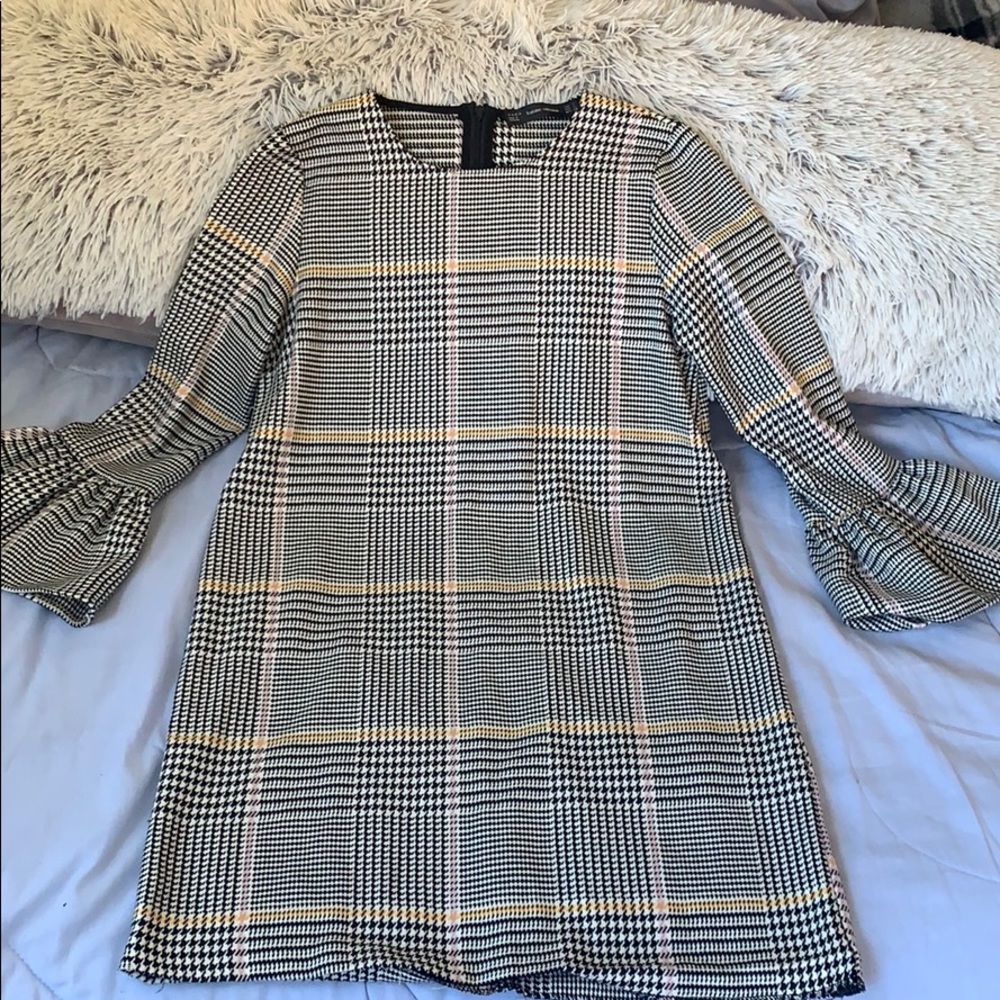 beautiful girly boss dress!